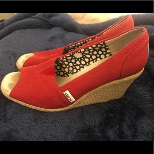 Red Toms Peep-Toe Wedge Pump